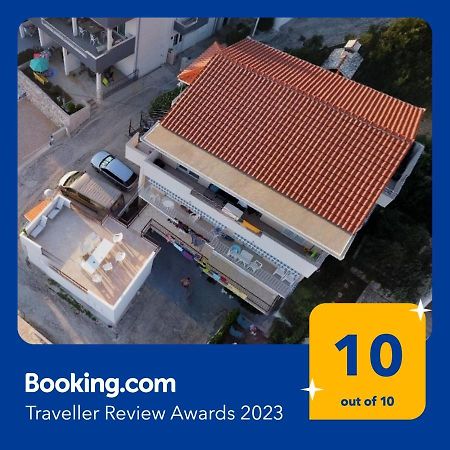 Apartments Tony Stanici - Омиш Экстерьер фото